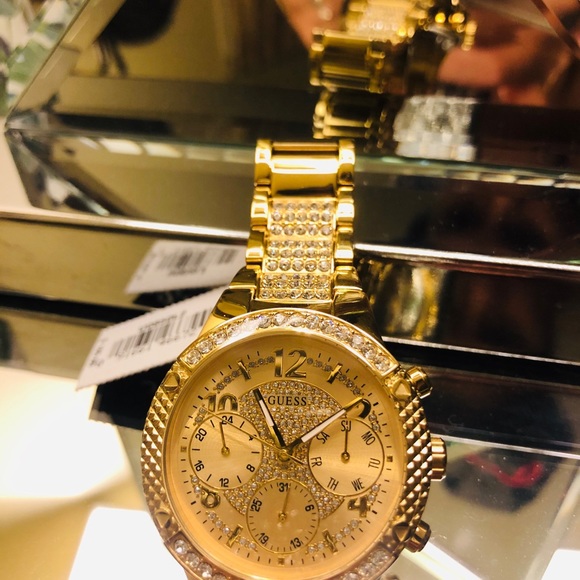 Watch - Picture 3 of 8